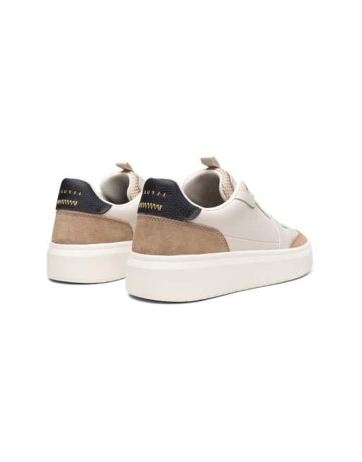 Cruyff Endorsed pro trainers in cream, 2 of 3