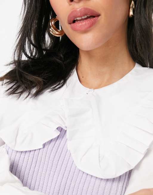Cuello blanco con detalle de volante en el borde de ASOS DESIGN