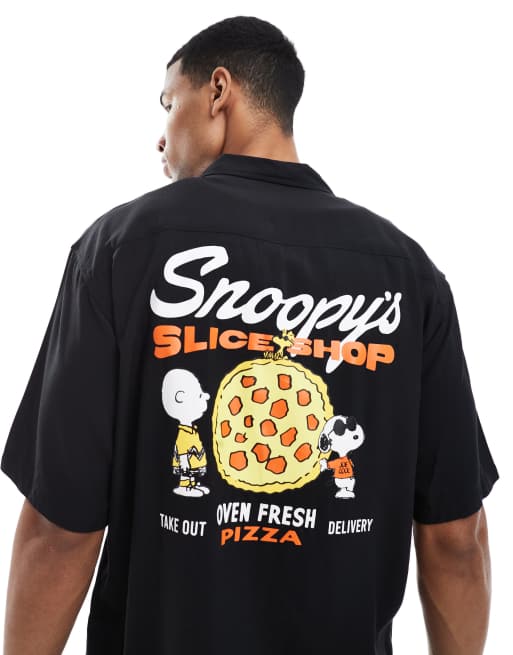 Cult Classics – Czarna koszula oversize z nadrukiem ze Snoopy'm na plecach