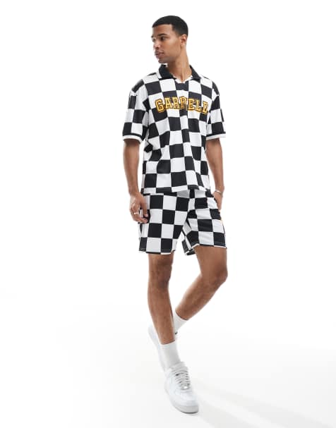 Cult Classics - T-shirt sportiva oversize bianca e nera con Garfield - view 1