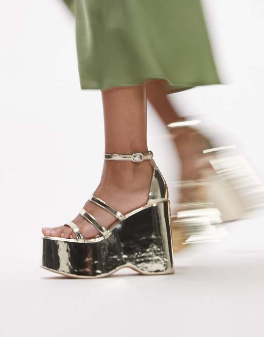 Cuñas doradas con plataforma alta Shaunagh de Topshop, 4 de 4