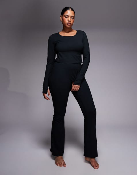 Curve - Icon - Ensemble de yoga en tissu doux - Noir - view 1