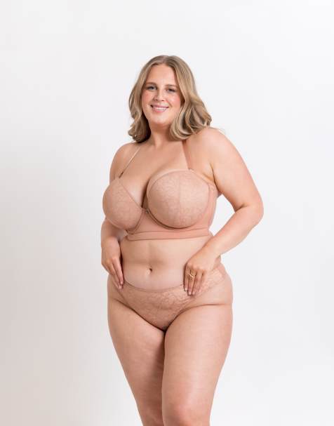 Curvy Kate Hey girls superplunge strapless multiway bra & thong in latte - view 1