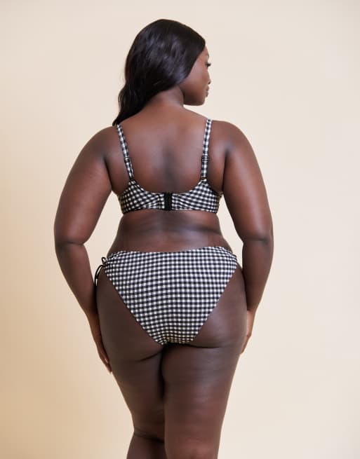 Curvy Kate Holiday gingham tie-side bikini brief in black, 2 of 4