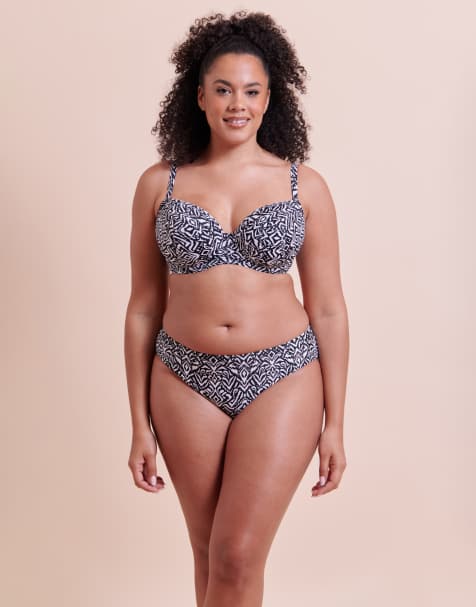 Curvy Kate Wild horizon padded balcony bikini top in black print