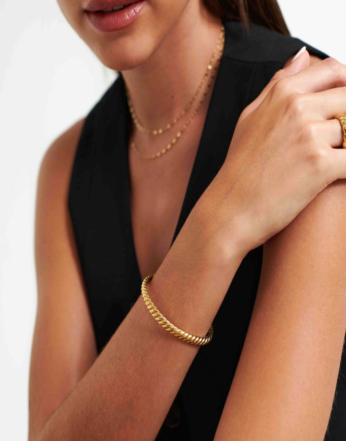 D. LOUISE Valencia bangle in gold
