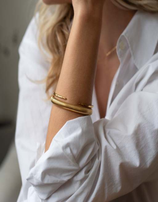 D. LOUISE Waterproof classic claw bangle – tarnish-free in gold, 4 of 4