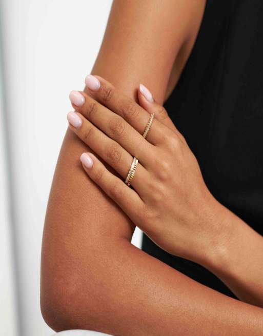 D. LOUISE Waterproof crested ring – tarnish-free in gold, 4 of 4