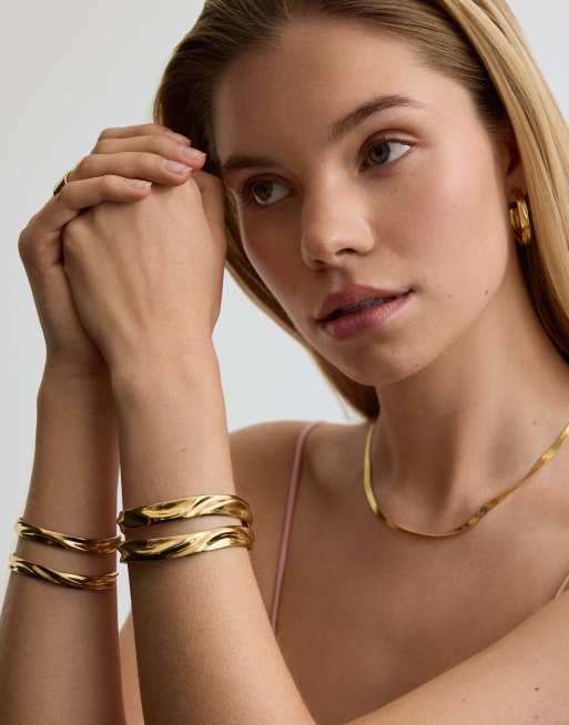 D. LOUISE Waterproof molten bangle classic – tarnish-free in gold, 4 of 4