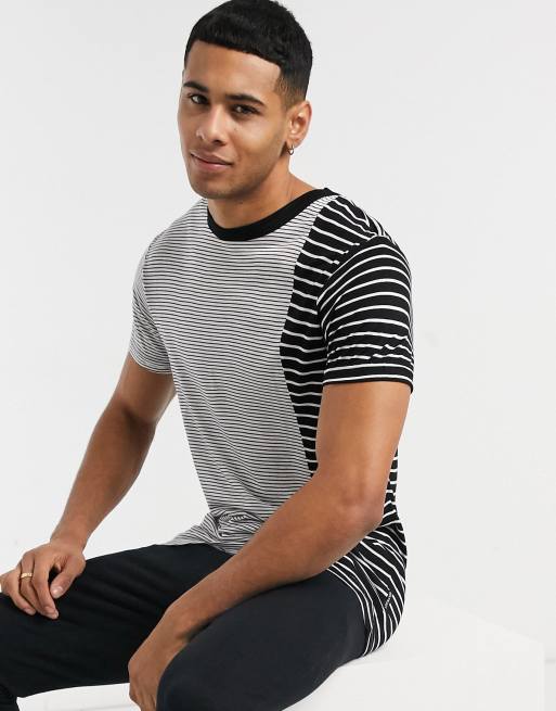 D-Struct – Asymmetrisches T-Shirt mit Patchwork-Design