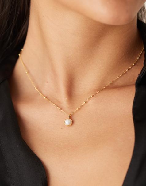 Daisy London - 18k vergulde ketting met imitatieparelhanger van sterling zilver - view 1