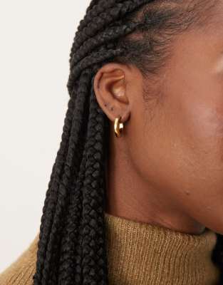 Daisy London chunky hoop earrings in 18kt gold plated brass