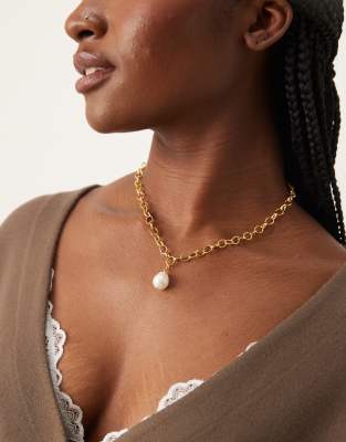 Daisy London - Collier à gros maillons en laiton plaqué or 18 carats avec pendentif perle  - view 1