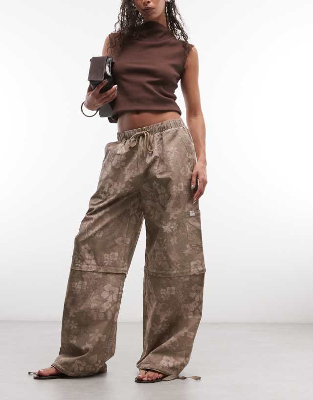 Daisy Street 2 in 1 low rise hibiscus floral pants with zip cut