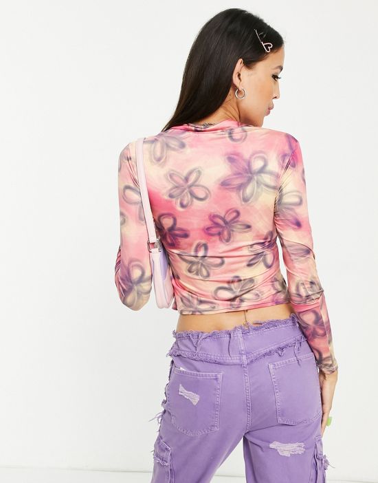 https://images.asos-media.com/products/daisy-street-90s-cropped-fitted-shirt-in-retro-large-daisy-in-pink/202380055-2?$n_550w$&wid=550&fit=constrain