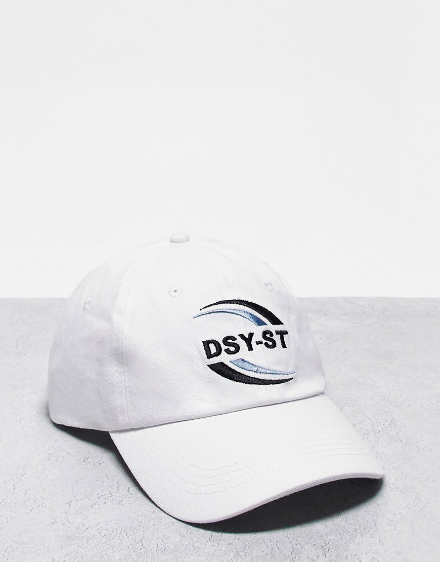 Daisy Street Active cap in white