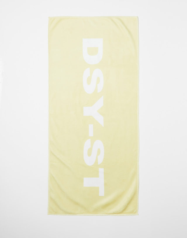 Daisy Street Active gym towel in lemon