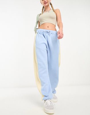 Daisy Street Active Landscape joggers in blue - ASOS Price Checker