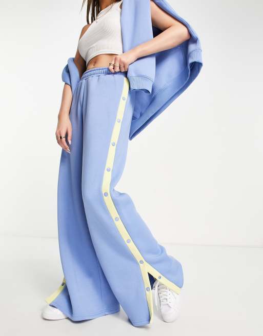 Daisy Street Active popper wide leg trackies in blue 