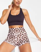 Daisy Street Active ruched leggings in ombre print