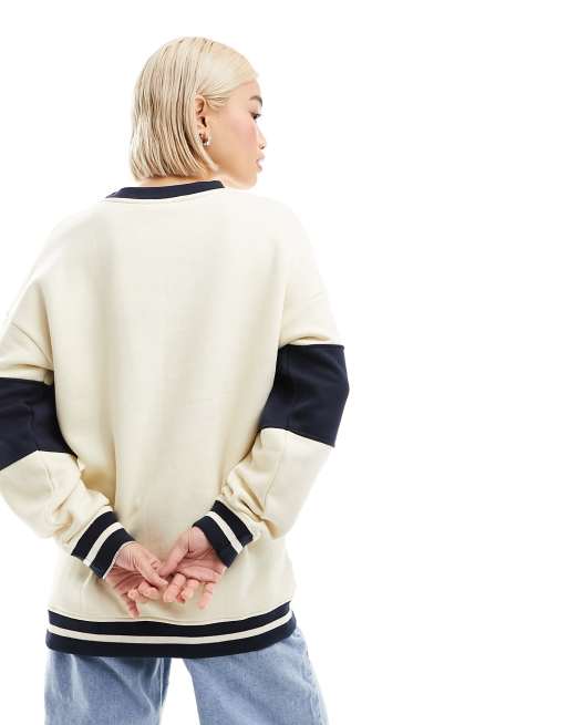 Daisy Street - Beige sweatshirt med marineblå stribe med 'LA'-print, 3 af 4