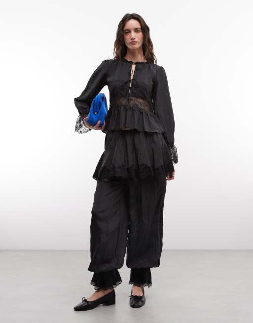 Daisy Street Boho-Bluse mit Spitzeneinsatz und Bindung vorn in Schwarz, Kombiteil, 2 von 4