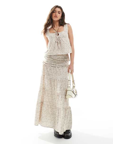 Daisy Street boho midrise tiered ruffle maxi skirt in ditsy floral co-ord - view 1