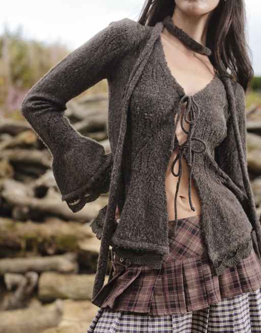 Daisy Street boho ruffle cardigan with flippy hem in brown, 4 of 4