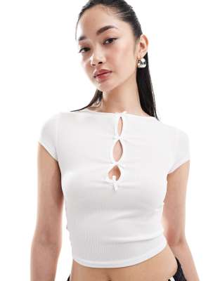 Daisy Street bow cut out detail baby top in ivory rib-White