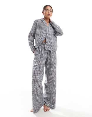 Daisy Street Boxer Style Pajama Bottoms
