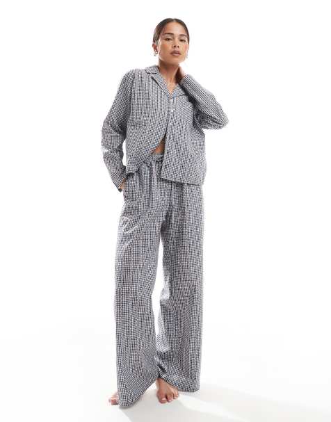 Daisy street boxer style pyjama bottoms in navy ditsy floral gingham - view 1