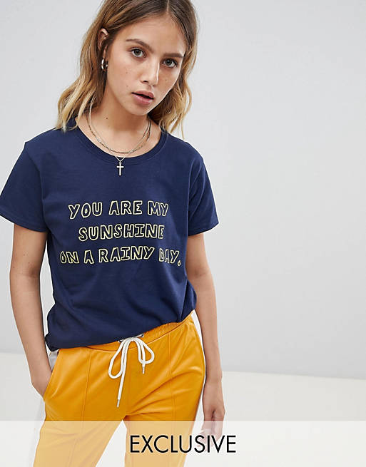 Daisy Street boyfriend t-shirt with sunshine print