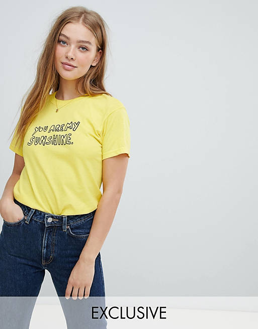 Daisy Street Boyfriend T-Shirt With Sunshine Print