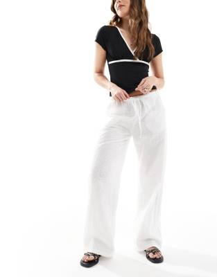 Daisy Street Daisy Street broderie anglaise low rise wide leg trousers in white