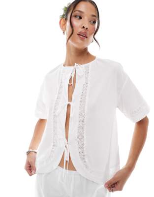 daisy street broderie tie front top in white - part of a set