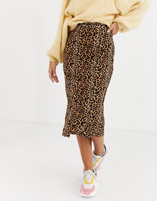Daisy Street button front midi skirt in leopard print