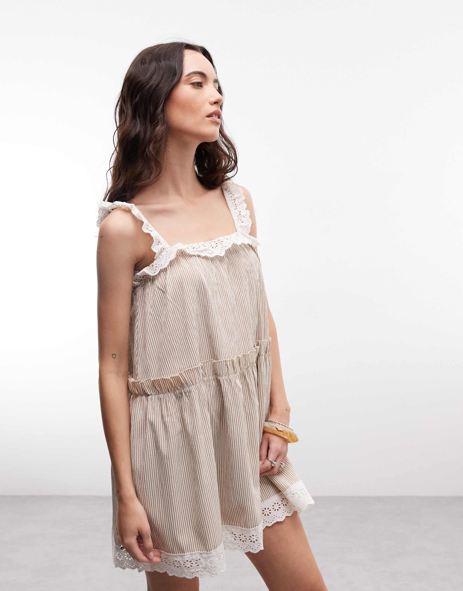 daisy street chuck on tiered smock mini dress with lace edging in brown stripe