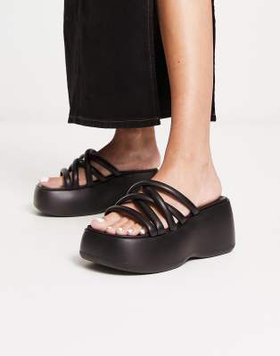 Daisy Street Chunky Sole Strappy Sandals In Black