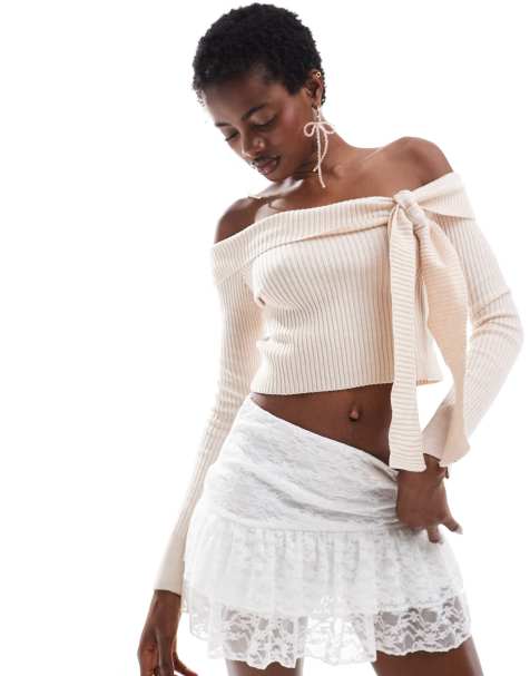 Daisy Street - Cremefarvet trøje med ribber og offshoulder-design med bindebåndsdetalje - view 1
