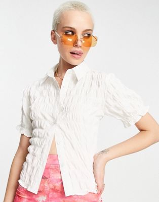 Daisy Street crinkle mini shrunken 90s shirt with frill sleeves in white - ASOS Price Checker