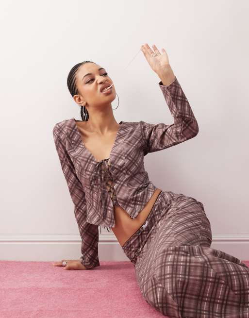Daisy Street crop tie front top in burgundy check co-ord