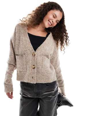 cropped boxy cardigan with blanket stitch detail-White