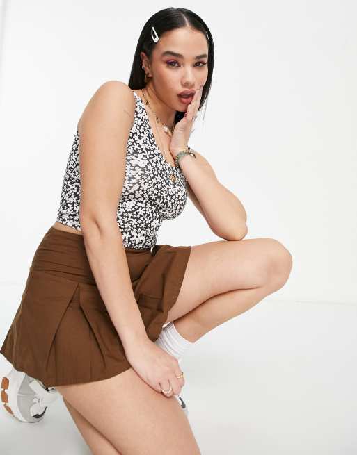 Daisy Street cropped singlet in monochrome ditsy