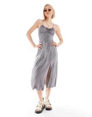 Daisy Street cross-back strap ruched bust midi dress with split in grey ditsy