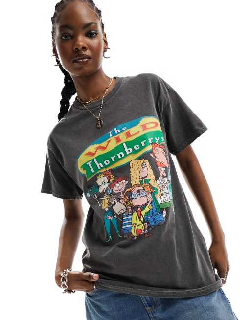 Daisy Street – Czarny T-shirt oversize z efektem sprania i nadrukiem z motywem „Dzikiej Rodzinki”