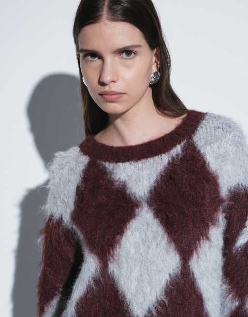 Daisy Street diamond print oversized fluffy jumper in red and grey, 4 of 4