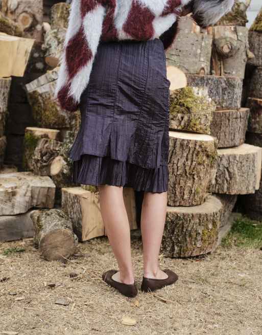 Daisy Street double layer crinkle midi skirt in black, 4 of 4