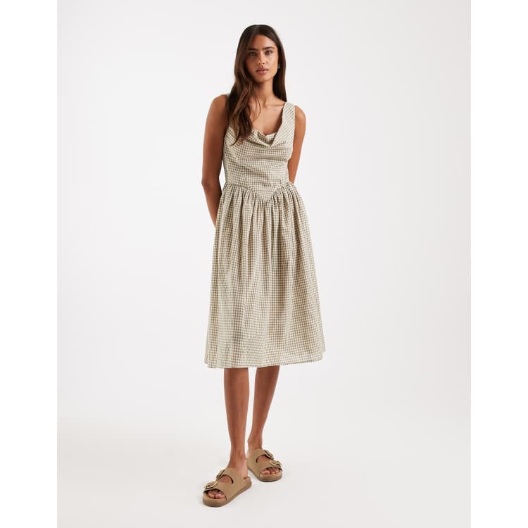 Daisy Street drop waist full skirt midi dress in white and green gingham |  ASOS