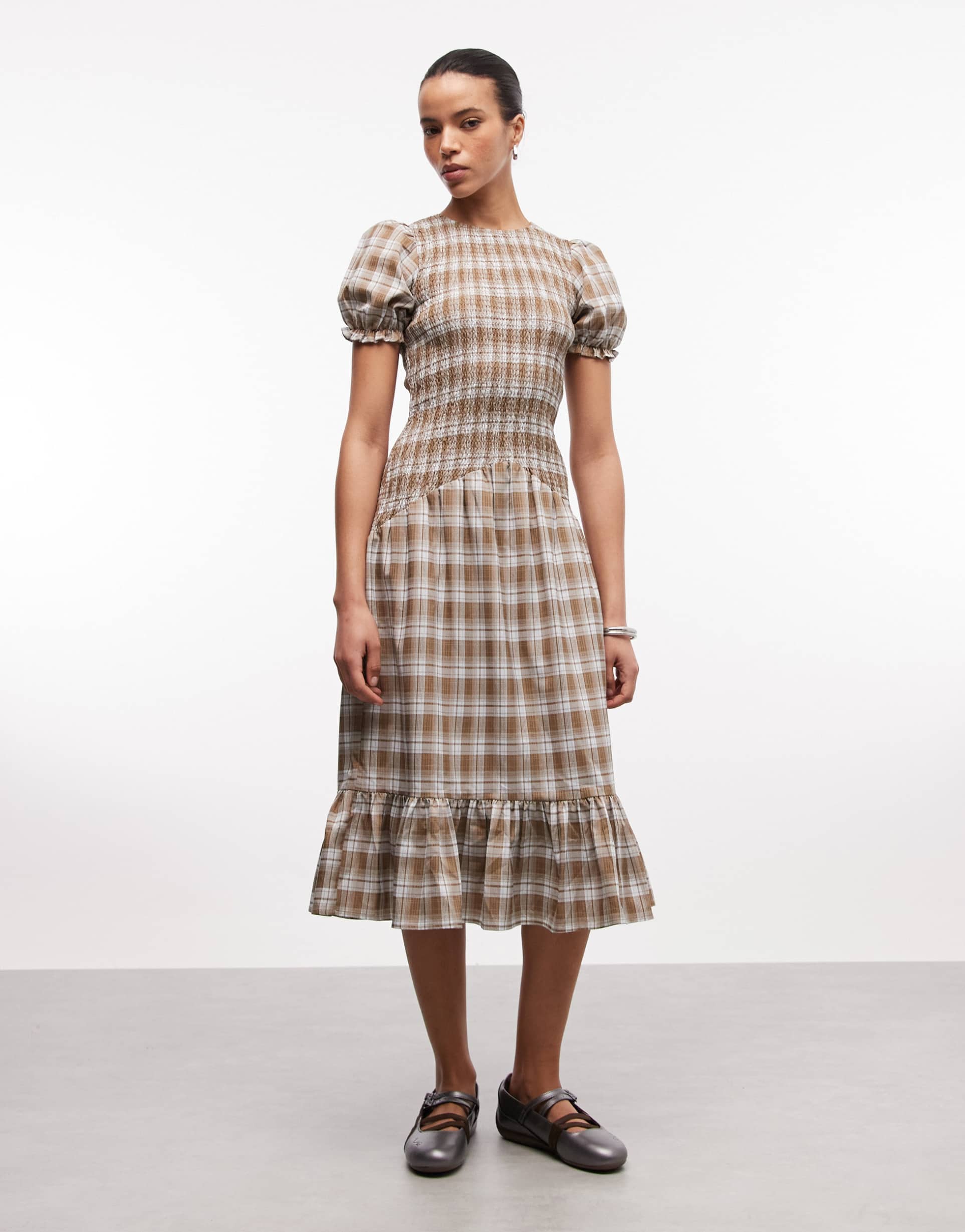 daisy street dropped waist shirred midi dress with puff sleeves in brown plaid