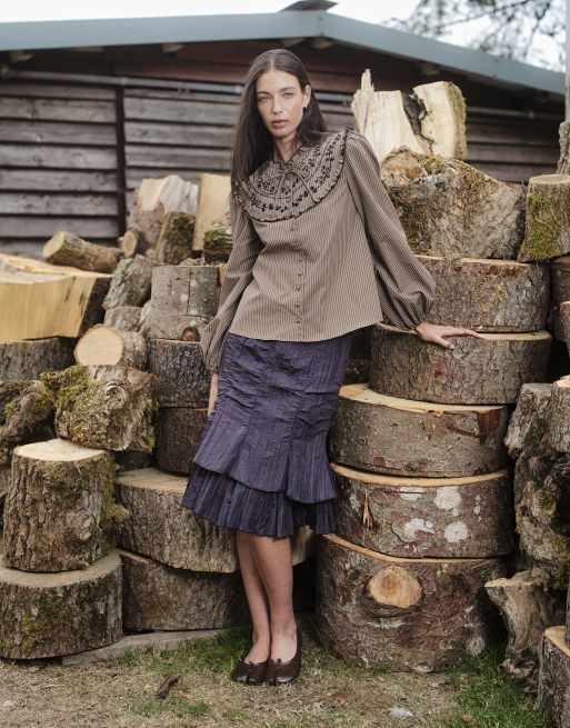 Daisy Street embroidered ruffle neck smock blouse in brown stripe, 3 of 4
